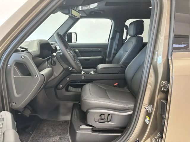 Land Rover Defender 110 Dynamic HSE