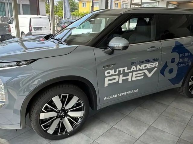 Mitsubishi Outlander PHEV