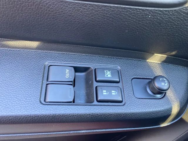 Suzuki Ignis AllGrip DualJet Hybrid Shine