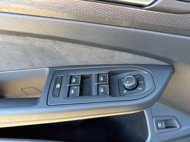 Volkswagen Golf Standheizung/ Pano/CarPlay/Kamera