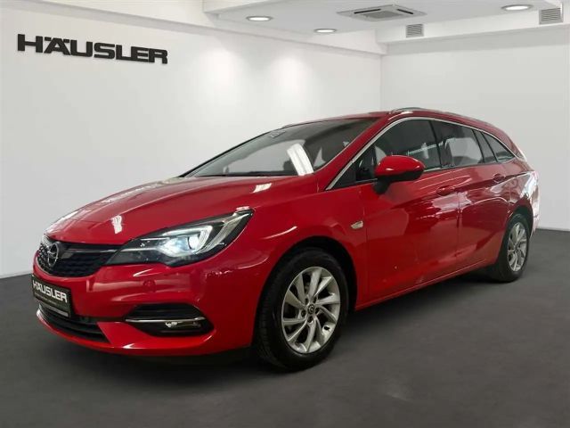 Opel Astra 1.2 Turbo Elegance
