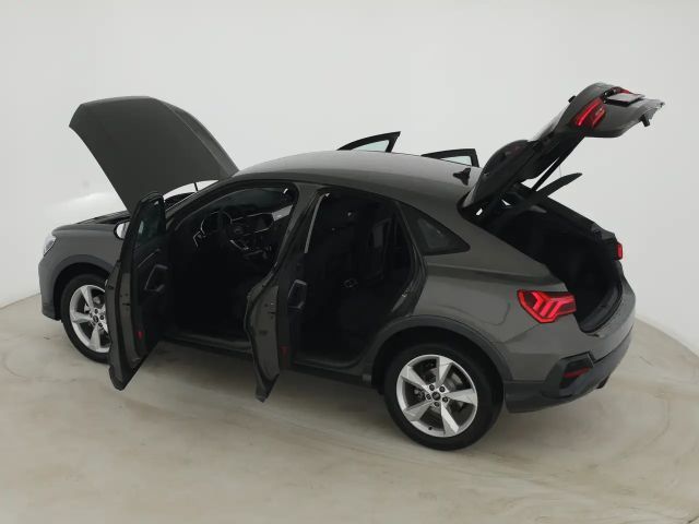 Audi Q3 35 TFSI Ambiente Sportback