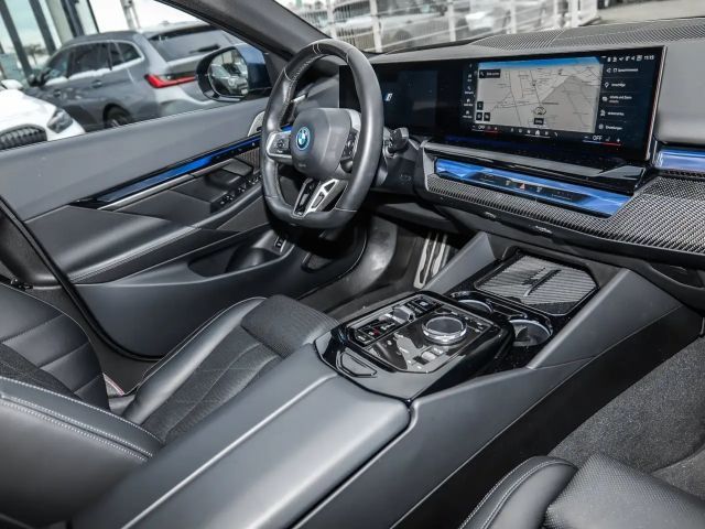 BMW i5 M-Sport Sedan eDrive40