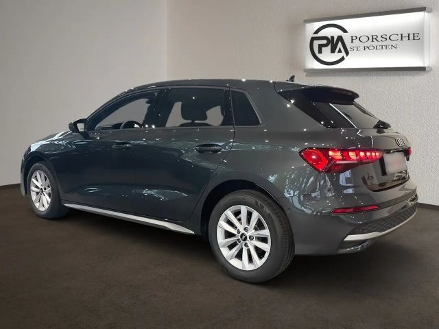 Audi A3 30 TFSI Sedan