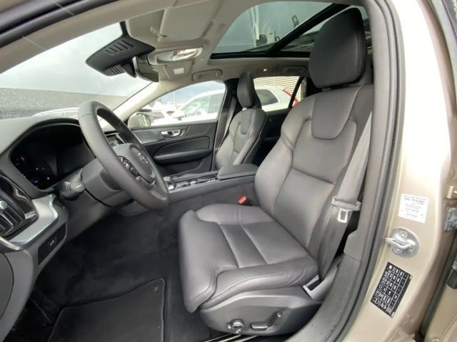 Volvo V60 Cross Country AWD Ultimate