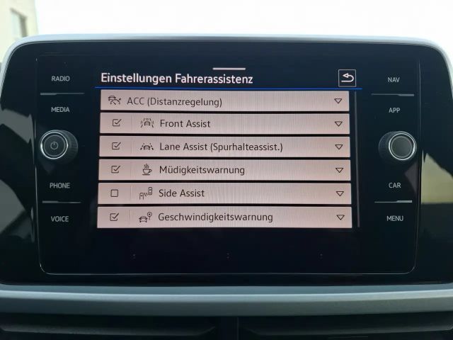 Volkswagen T-Roc TSI Goal LED Navi AID ACC Park-Assist SH 17"