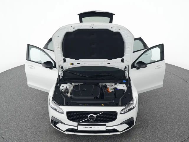 Volvo V90 AWD Dark Plus T6