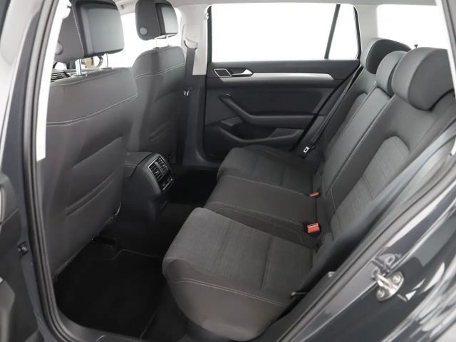 Volkswagen Passat Business DSG Variant