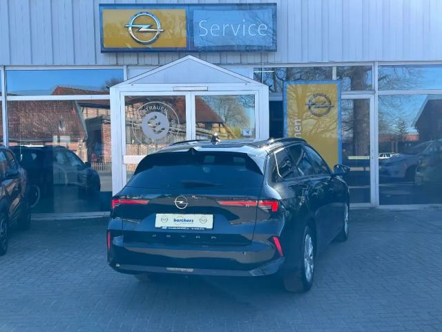 Opel Astra 1.2 Turbo Enjoy Sports Tourer Turbo