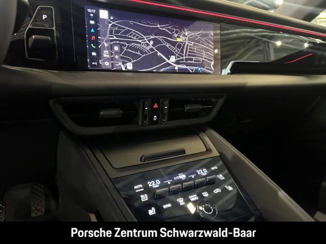 Porsche Macan 4
