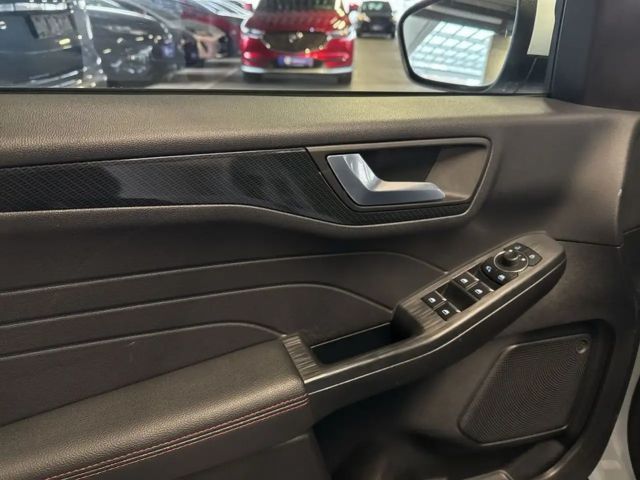 Ford Kuga Plug in Hybrid ST Line