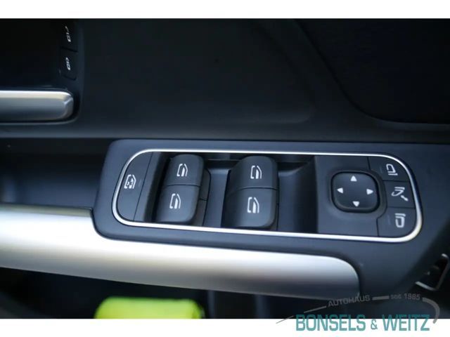 Mercedes-Benz B 180 Progressive