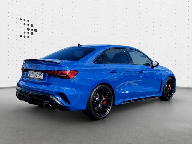 Audi RS3 Quattro S-Tronic Sedan