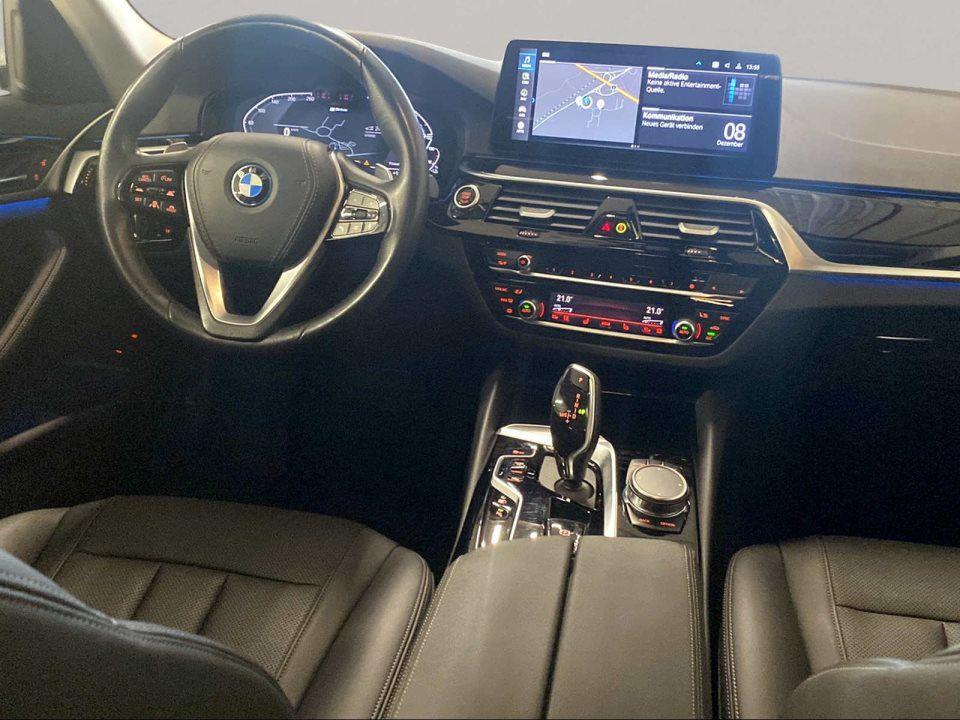 BMW 530 530e Touring