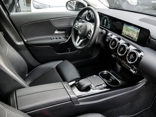 Mercedes-Benz A 180 Progressive