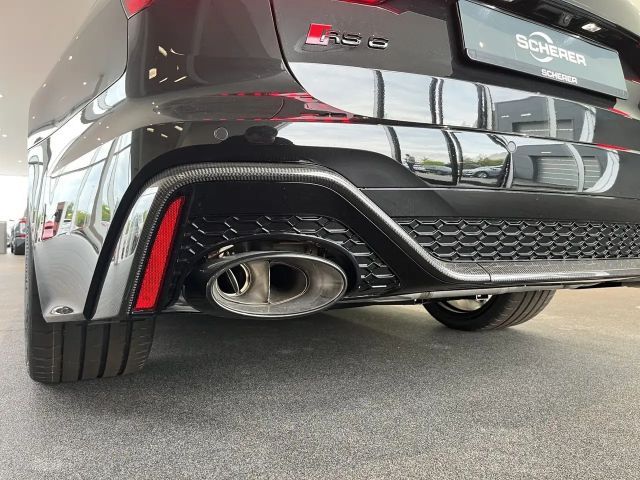 Audi RS6 Avant Performance