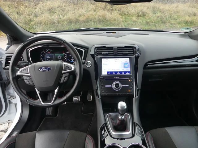 Ford Mondeo ST Line Wagon