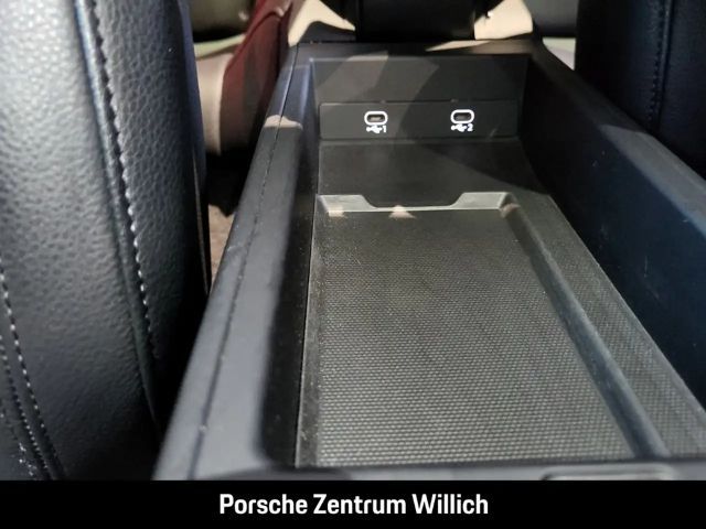 Porsche 992 Carrera Coupé