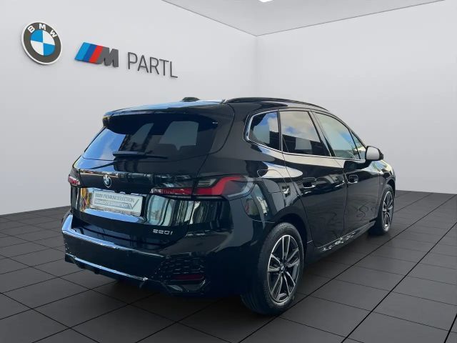 BMW 220 220i Active Tourer M-Sport