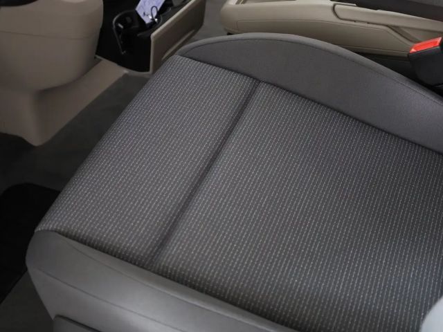 Volkswagen Multivan Business T7