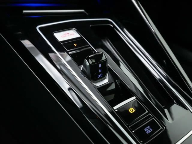 Volkswagen Golf DSG GTI Style