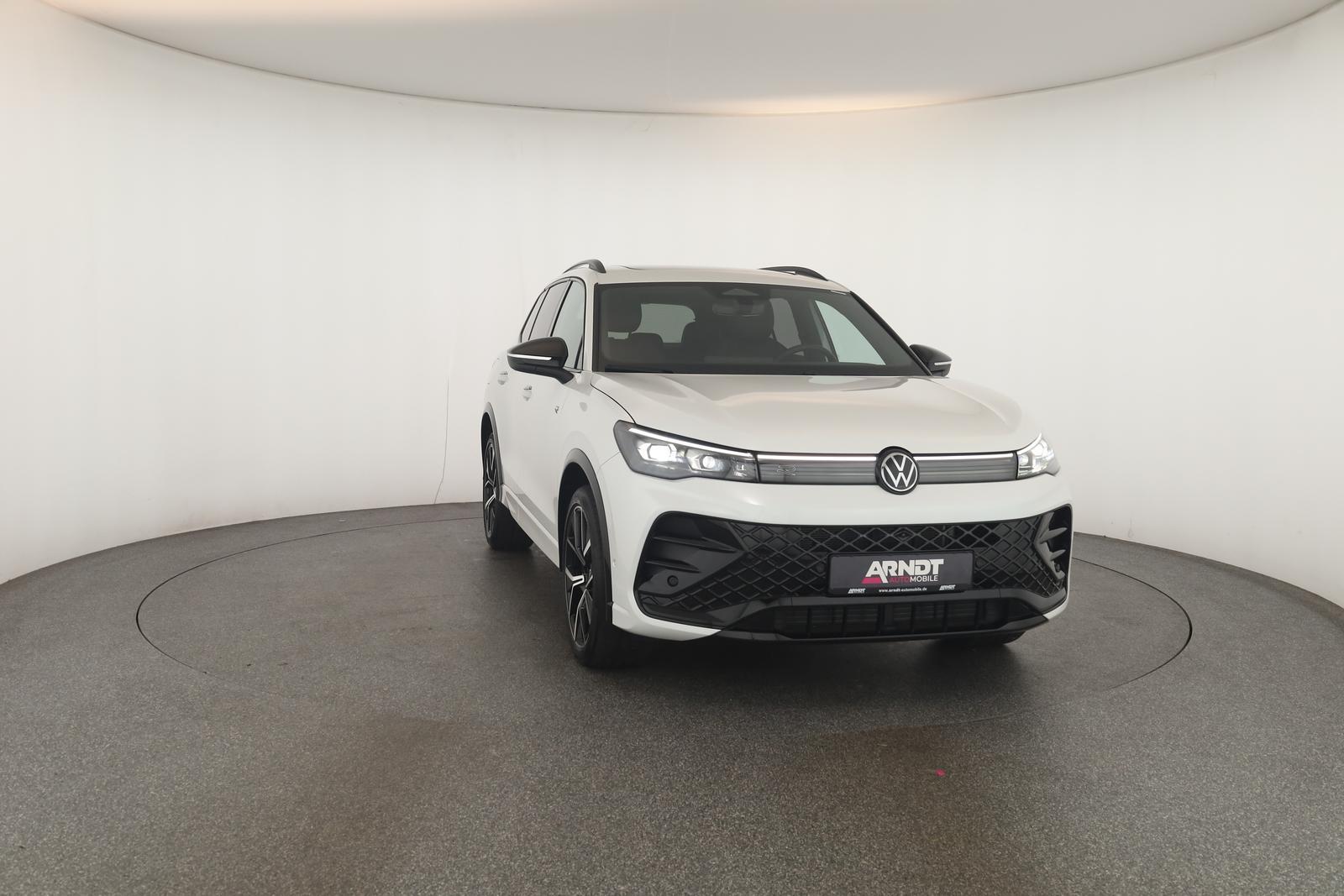 Volkswagen Tiguan 2.0 TSI DSG IQ.Drive R-Line