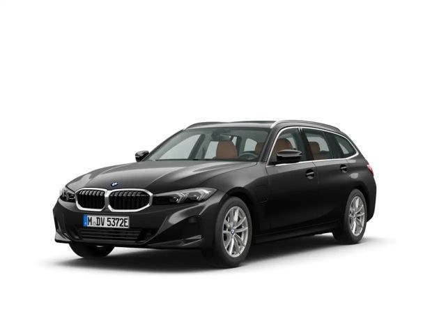 BMW 320 320e Touring xDrive