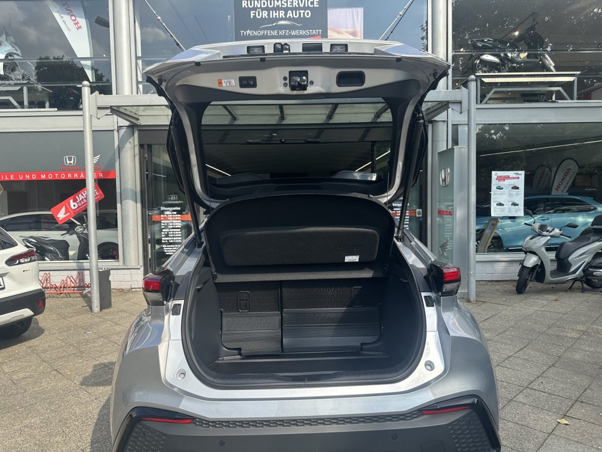 Toyota C-HR 5-deurs Lounge