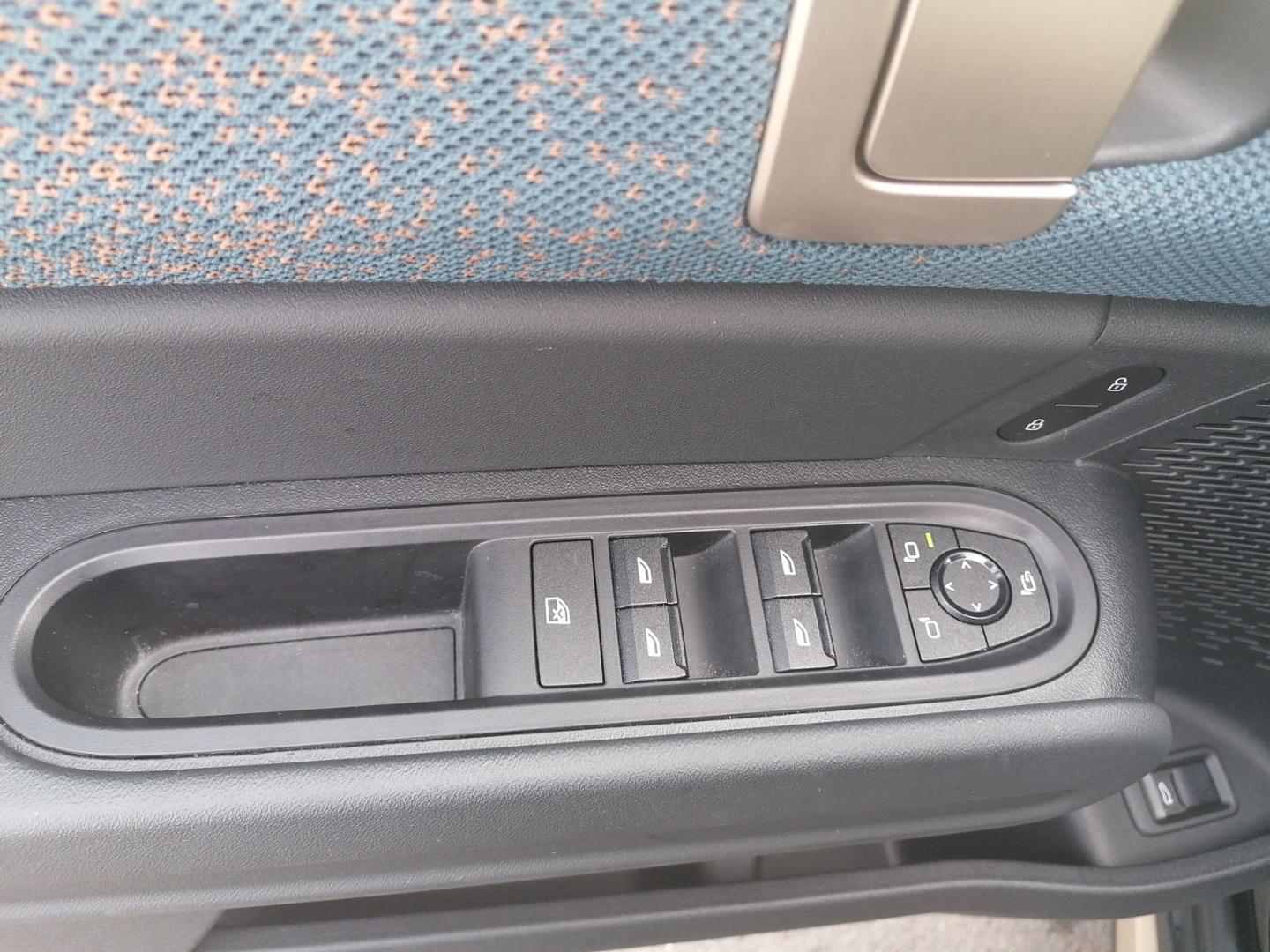 MINI Countryman E Countryman E Fav. Trim HUD Pano ACC H&K Paket L