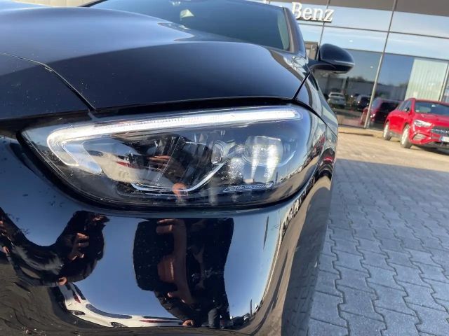 Mercedes-Benz C 200 AMG Line C 200 d Sedan