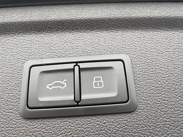 Audi S3 50 TFSI Quattro S-Tronic Sedan