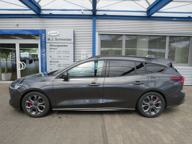 Ford Focus ST Line Wagon
