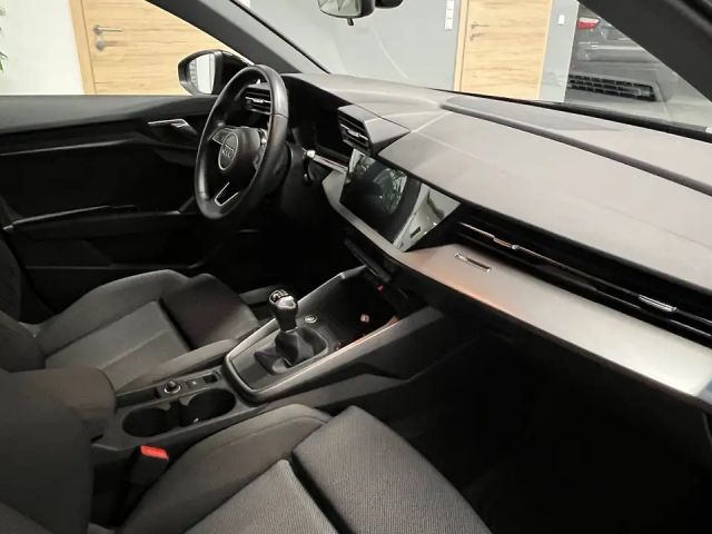 Audi A3 35 TFSI Sedan