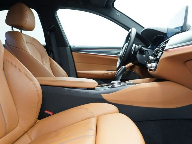 BMW 540 540i M-Sport Sedan