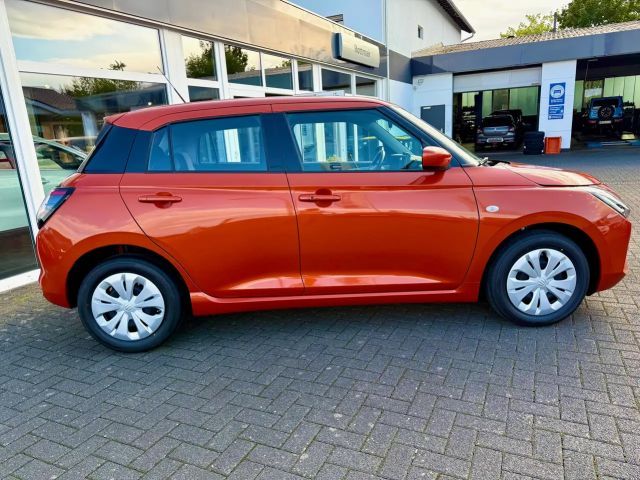 Suzuki Swift Club DualJet Hybrid