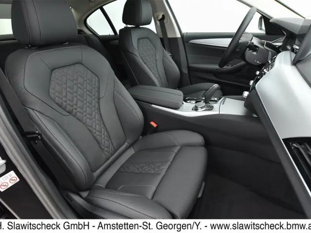 BMW 520 520d Sedan xDrive