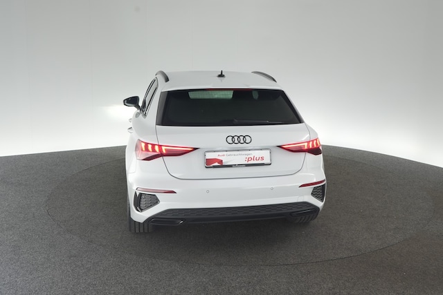 Audi A3 35 TFSI S-Line S-Tronic Sportback