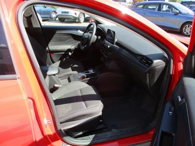 Ford Focus Active EcoBoost Wagon