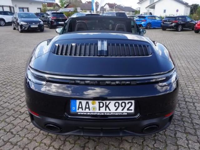 Porsche 992 Cabrio GTS