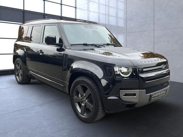 Land Rover Defender 110 D300 Dynamic HSE