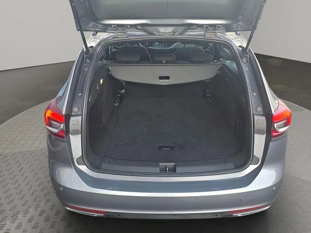 Opel Insignia B Sports Tour SPURH R-KAM NAVI DAB LED