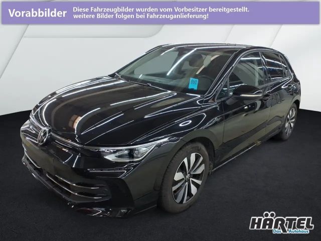 Volkswagen Golf 1.5 eTSI DSG