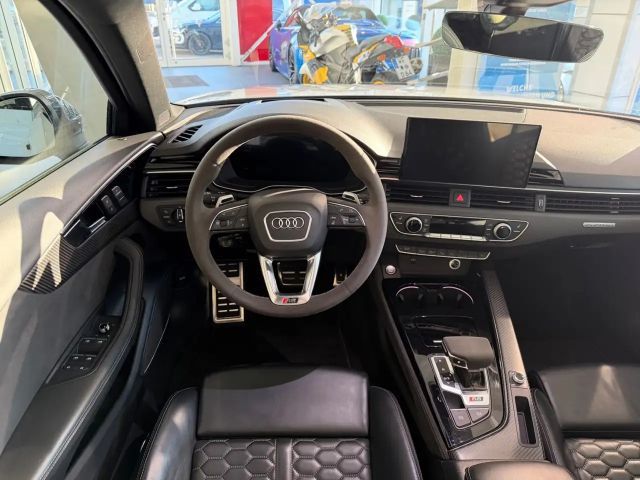 Audi RS4 Quattro