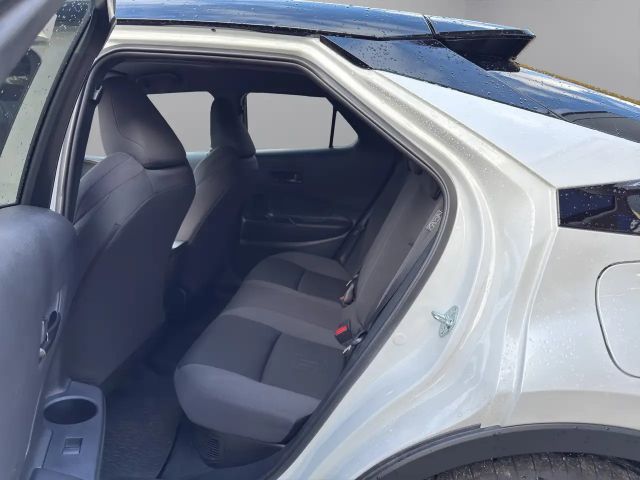 Toyota C-HR Active Plug-in