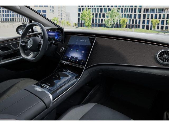 Mercedes-Benz EQE 350 4MATIC Sedan