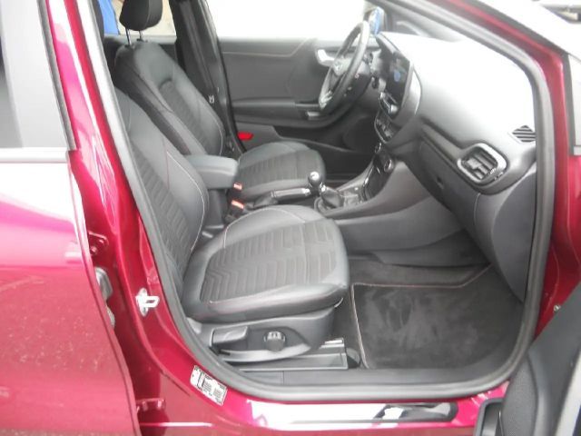 Ford Puma Vivid Ruby Edition
