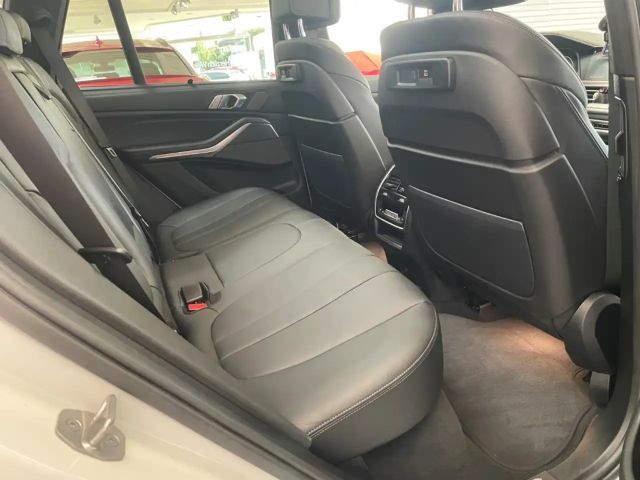 BMW X5 M-Sport Sedan xDrive40d