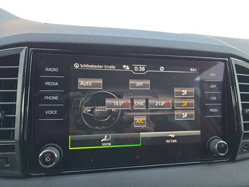 Skoda Karoq 1,0TSI 115PS Navi/LED/ACC/Kamera/Winterp.