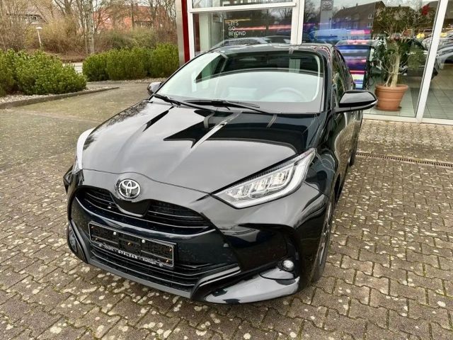 Toyota Yaris Hatchback Hybride VVT-i