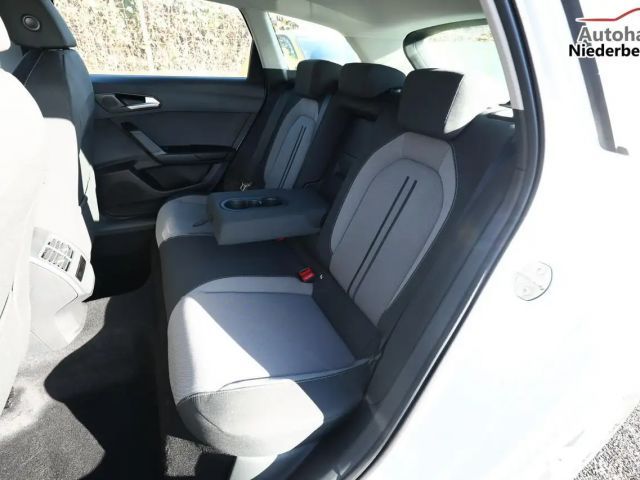 Seat Leon 1.5 eTSI DSG Sportstourer Style